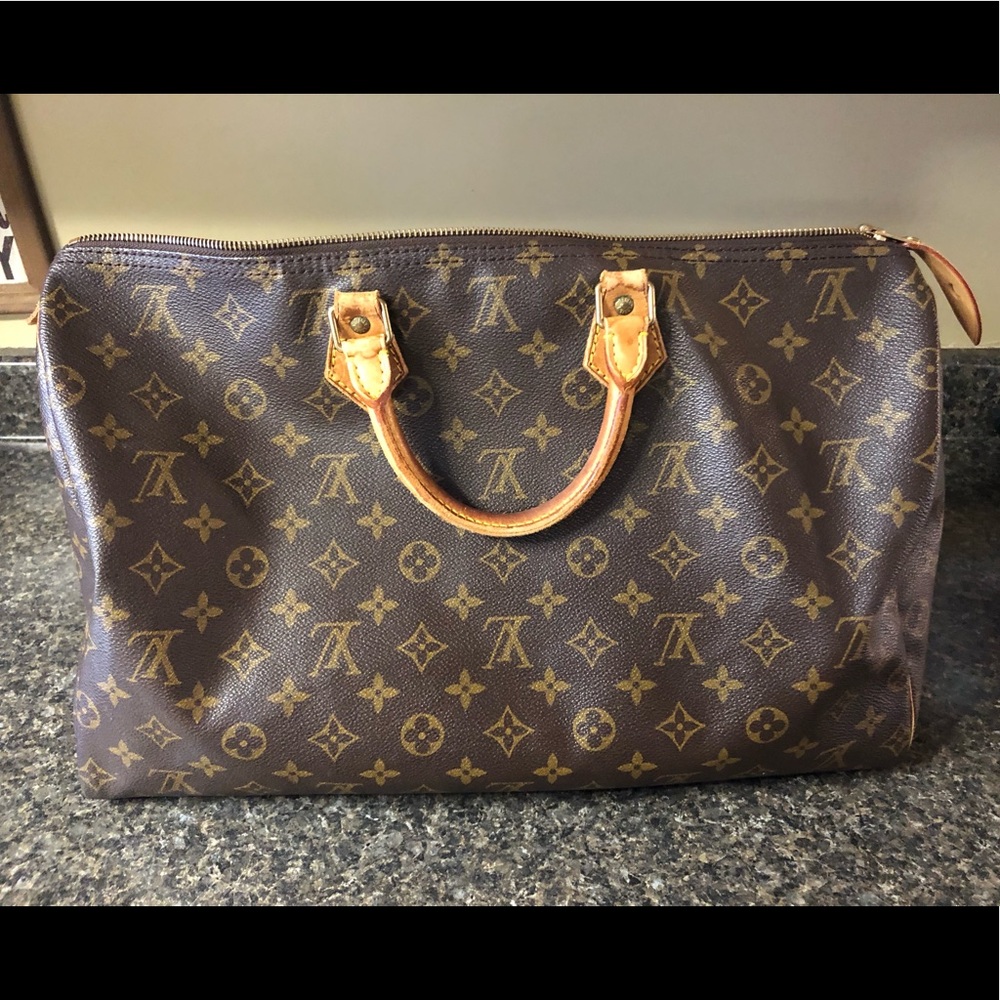 Vintage Louis Vuitton Speedy 40